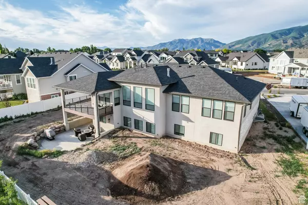Kaysville, UT 84037,51 N GRAY FOX CIR