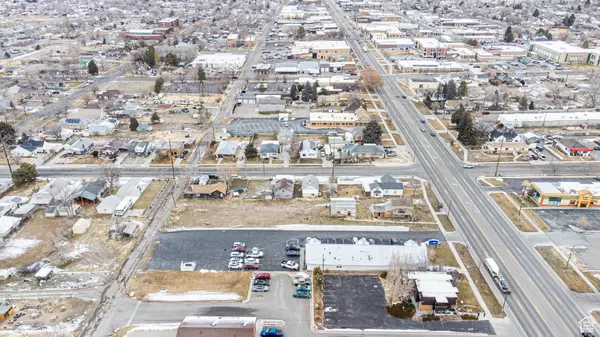 Tooele, UT 84074,220 S MAIN ST