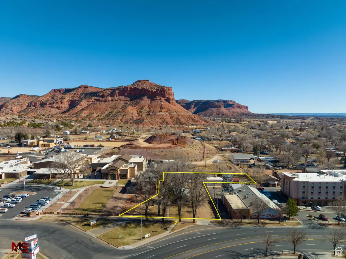 Kanab, UT 84741,23 E 100 S