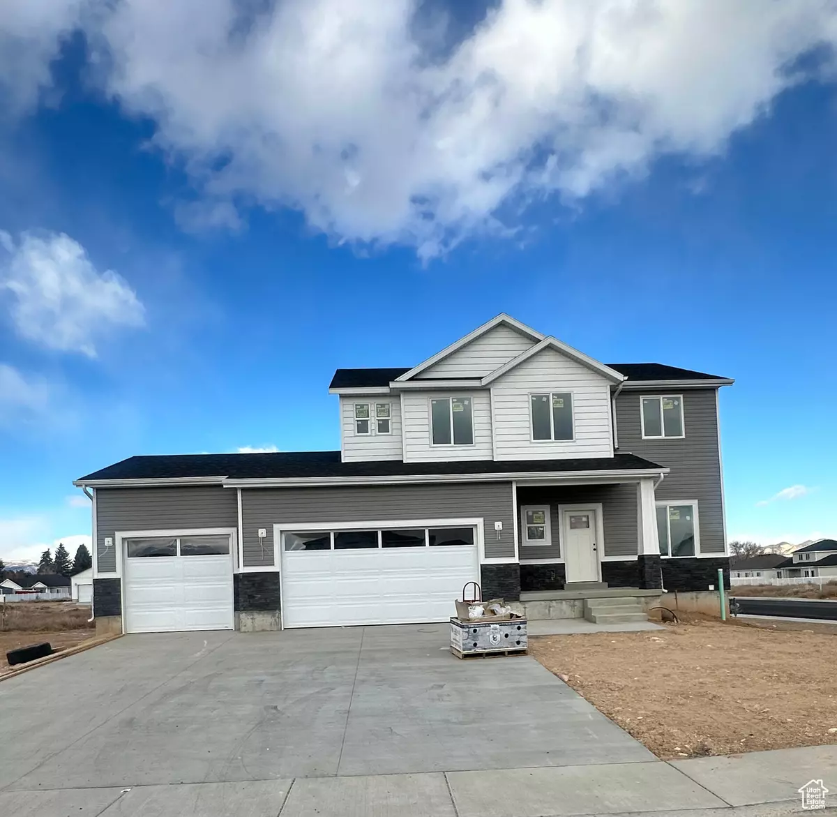 Vernal, UT 84078,354 W 850 S