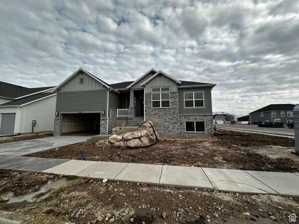 720 S 3575 W #141, West Weber, UT 84401