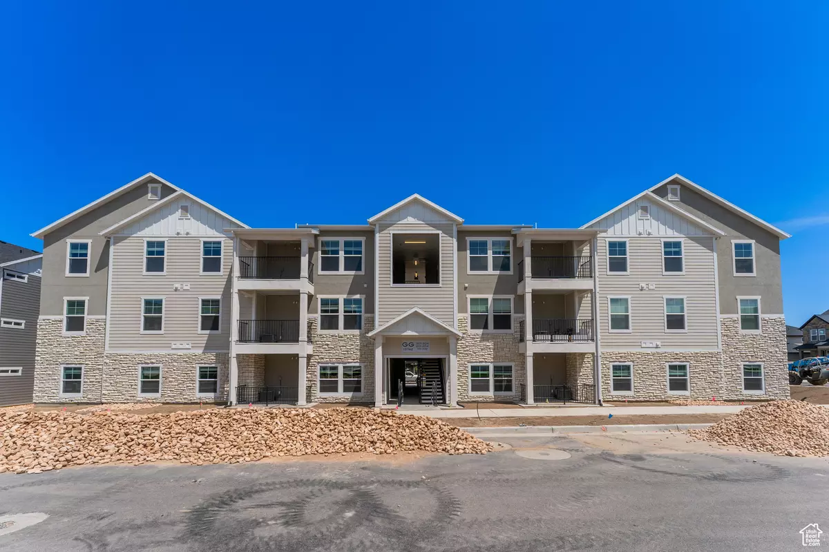 Riverton, UT 84096,13742 S HANLEY LN #GG203