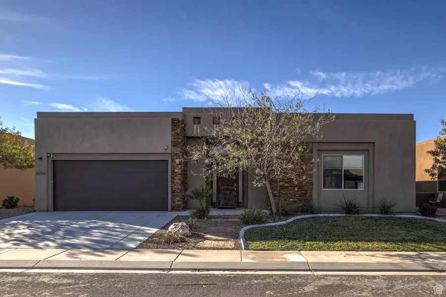 3250 S 4900 W, Hurricane, UT 84737