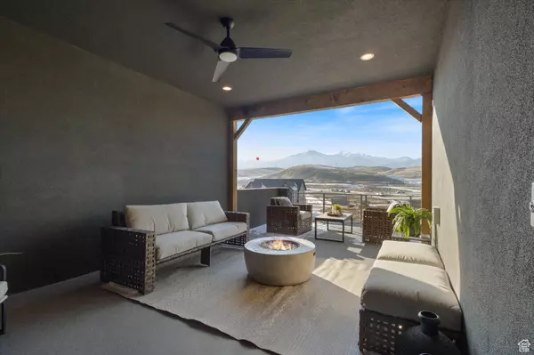 West Jordan, UT 84081,6974 W TERRAINE RD S #140