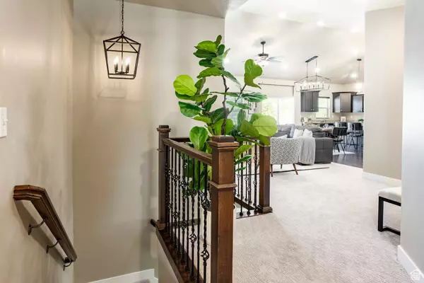 Cottonwood Heights, UT 84121,7104 S CADENS CV