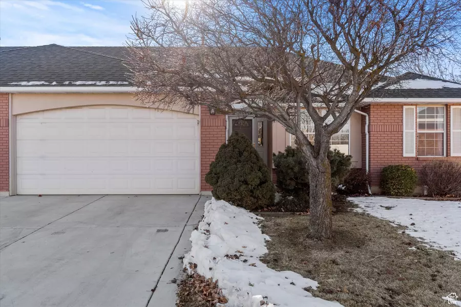 5455 S 550 E, Washington Terrace, UT 84405