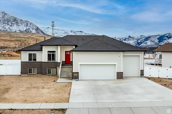 3946 N 2600 W, Farr West, UT 84404