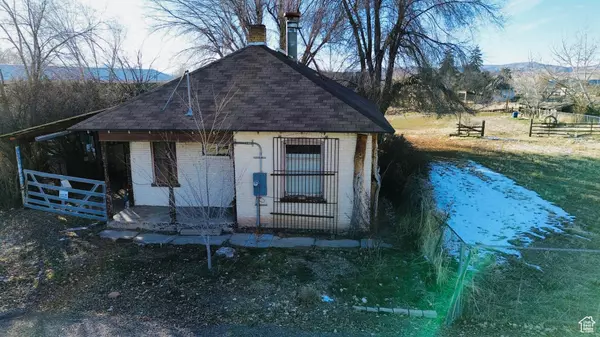 236 S MAIN, Levan, UT 84639