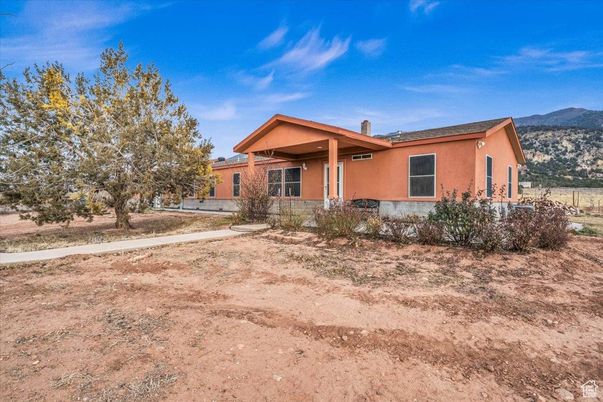 New Harmony, UT 84757,1585 S BADGER WAY