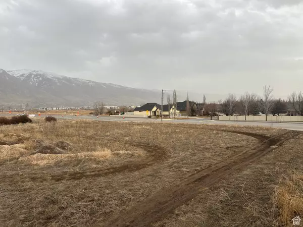 Farmington, UT 84025,1886 W 950 ST N #3