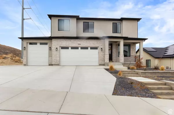 1062 W COUNTRY RIDGE DR S, South Jordan, UT 84095