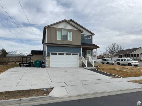 4586 S 2950 W, Roy, UT 84067