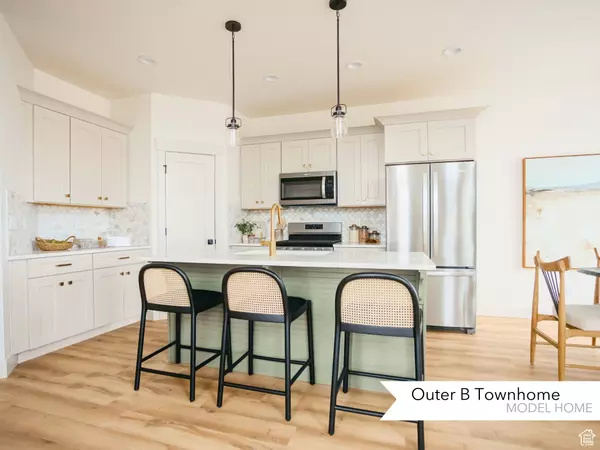 Saratoga Springs, UT 84045,2844 N BLUE DAWN LN #2285
