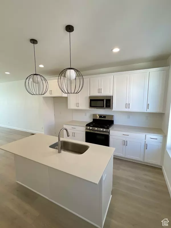 Saratoga Springs, UT 84045,903 S MATHILDA DR W #256
