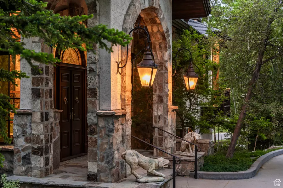 7933 BALD EAGLE DR, Park City, UT 84060