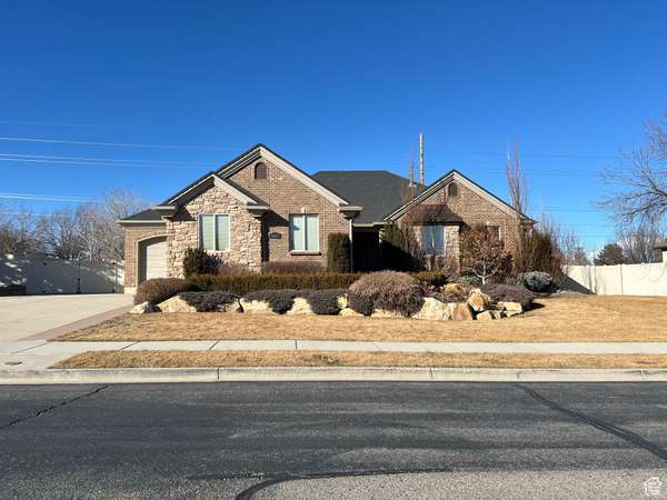 3312 W COUNTY BLUFF RD RD S, South Jordan, UT 84095