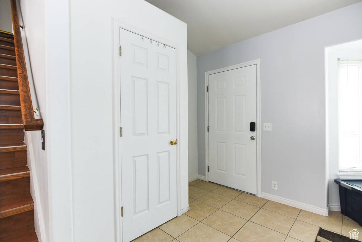 Tooele, UT 84074,871 E EAGLE LN N