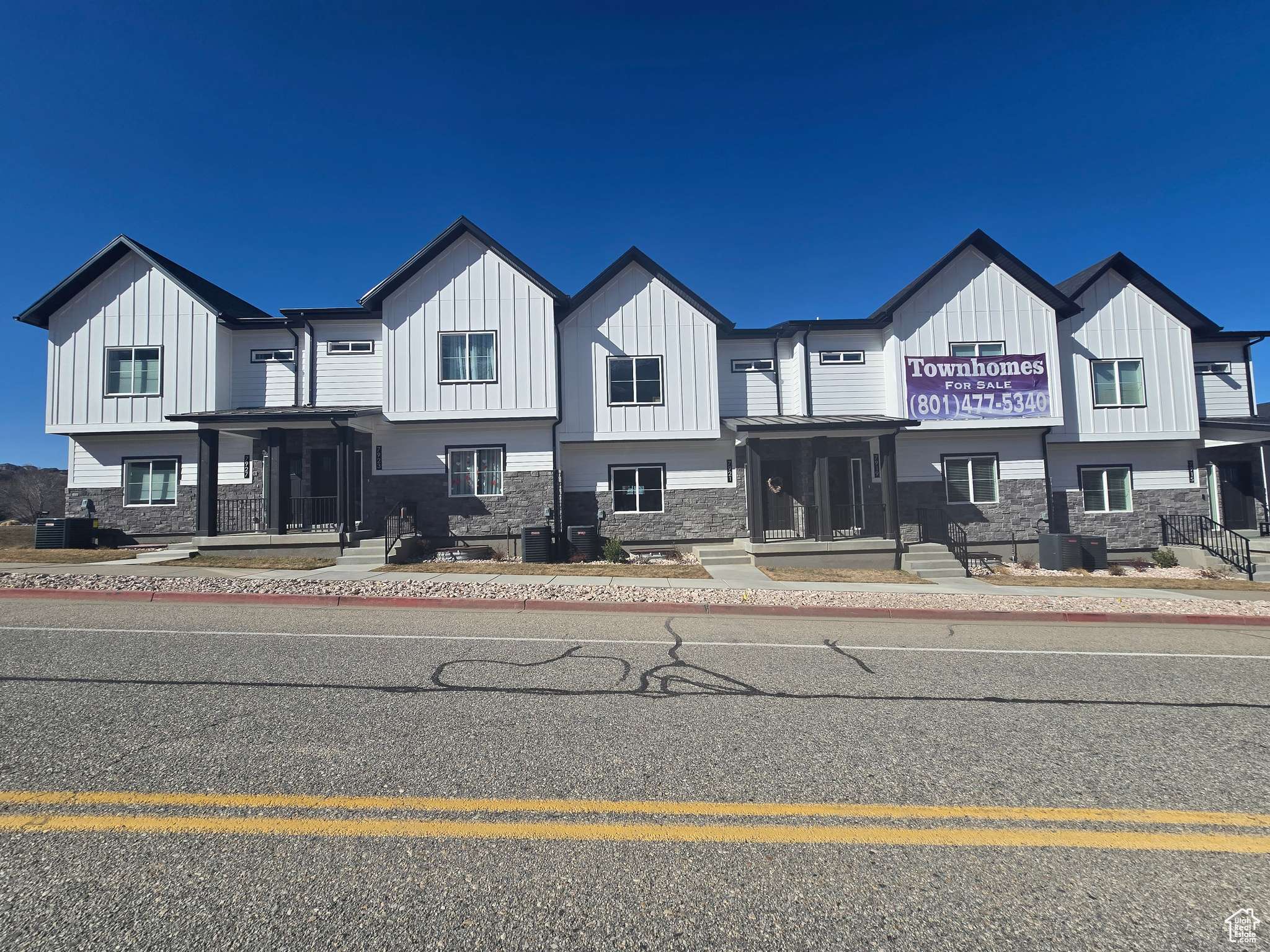 7870 S 2700 ST E, South Weber, UT 84405