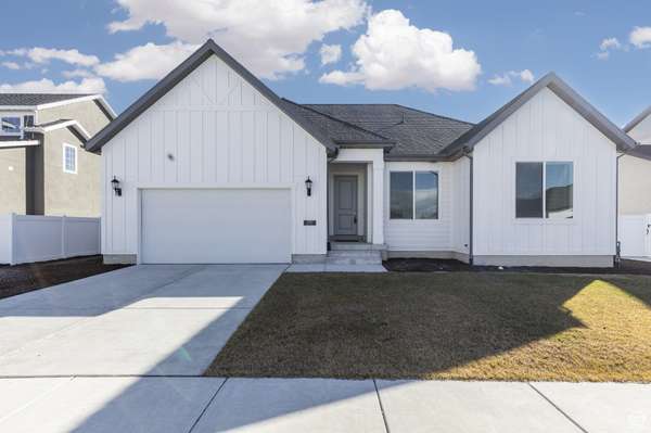 1397 W VALLEY DR, Lindon, UT 84042