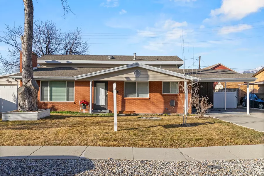 2325 E SUNDOWN AVE S, Cottonwood Heights, UT 84121