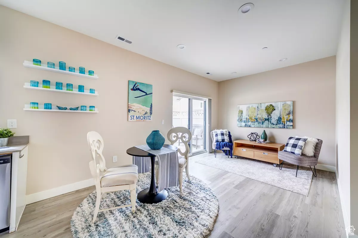 Salt Lake City, UT 84106,3592 S 805 E #209