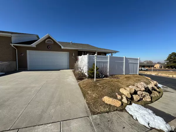 5575 S 1060 E, South Ogden, UT 84405