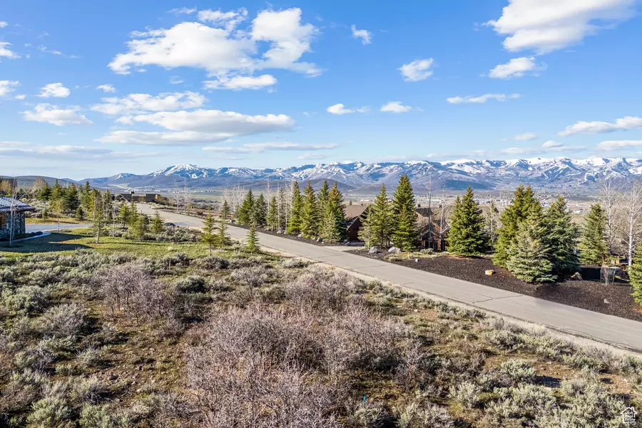 7991 N WEST HILLS TRL #2, Park City, UT 84098