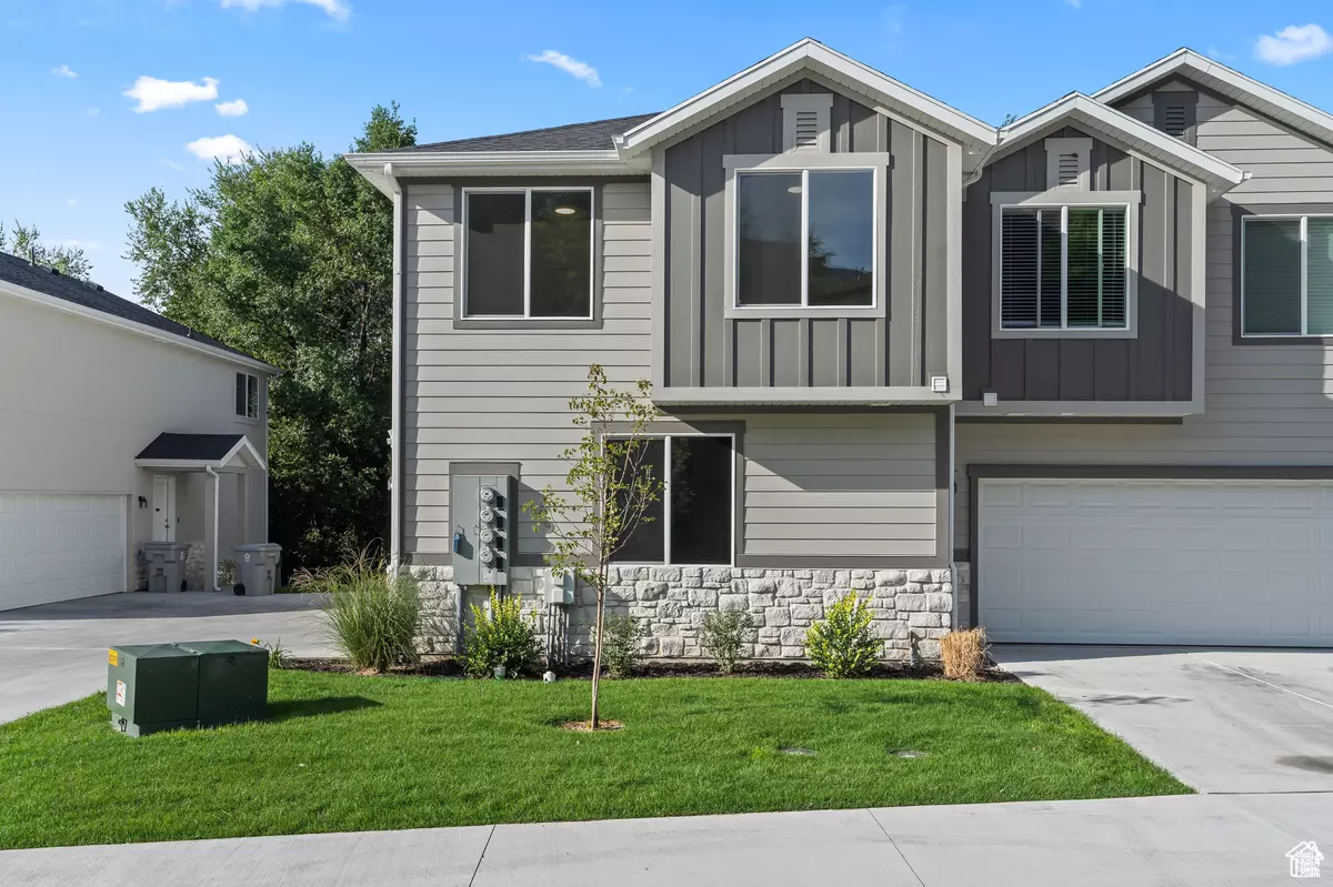 Ogden, UT 84404,601 S PLUM CREEK LN E #35