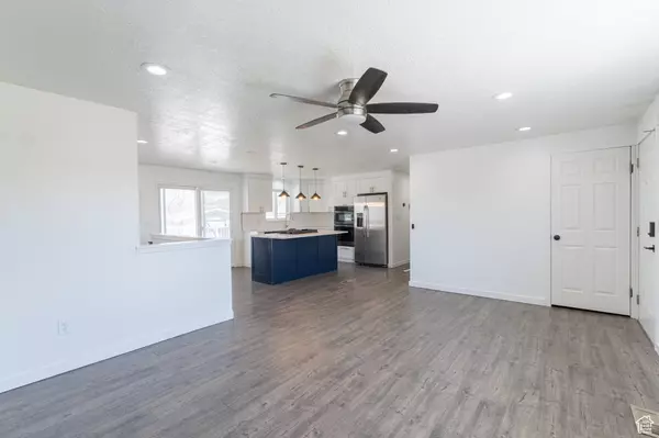 Kaysville, UT 84037,481 E LAURELWOOD DR S