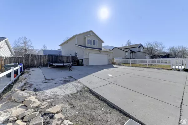 Tooele, UT 84074,934 N 1380 E