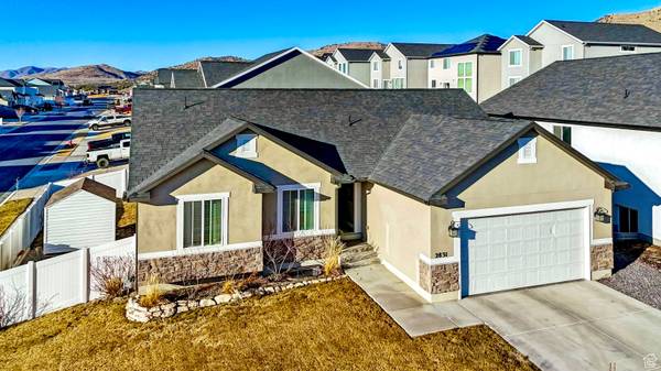 2831 E CARRIAGE HILL DR, Eagle Mountain, UT 84005