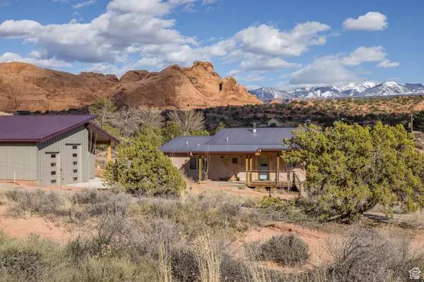 3231 CARROLL DR, Moab, UT 84532