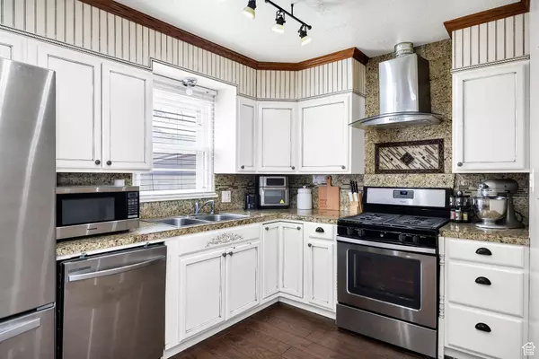 Tremonton, UT 84337,423 N 200 E