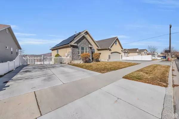 Payson, UT 84651,1564 S 30 E