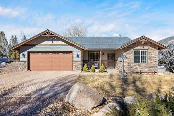 945 E MOUNTAIN VIEW DR, Pine Valley, UT 84781