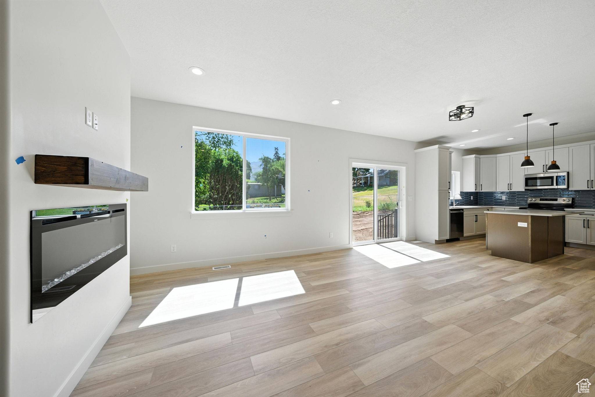 South Ogden, UT 84403,4068 PORTER AVE