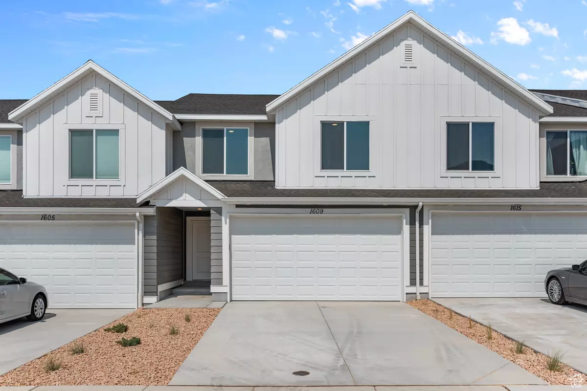 Santaquin, UT 84655,1044 W BROADLEAF DR #383