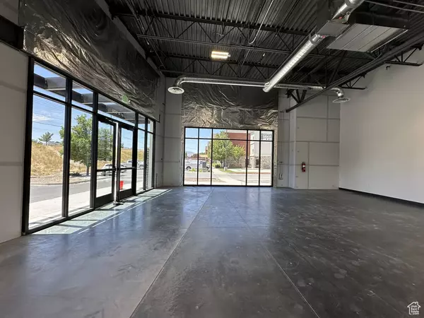 West Valley City, UT 84119,3076 W DECKER LAKE DR