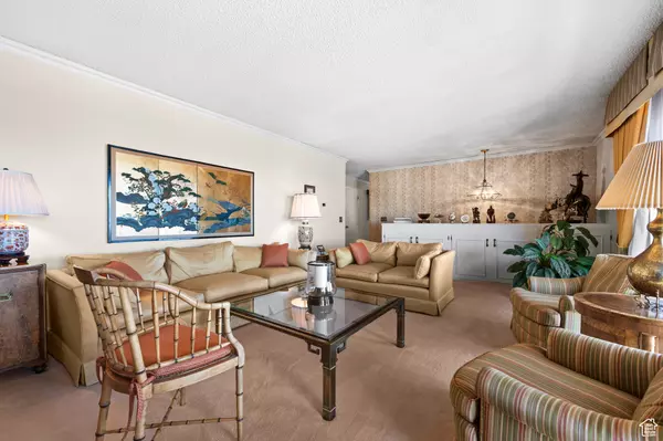 Salt Lake City, UT 84109,3604 S CRESTWOOD DR