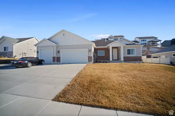 24 S 900 E, Hyde Park, UT 84318