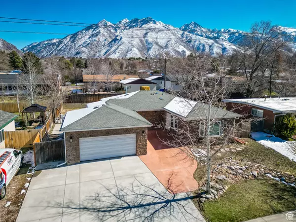 Cottonwood Heights, UT 84121,7471 S 2700 E