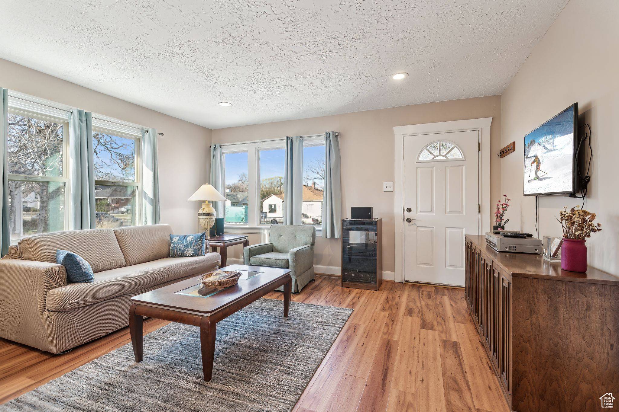 Salt Lake City, UT 84105,1853 S 600 E