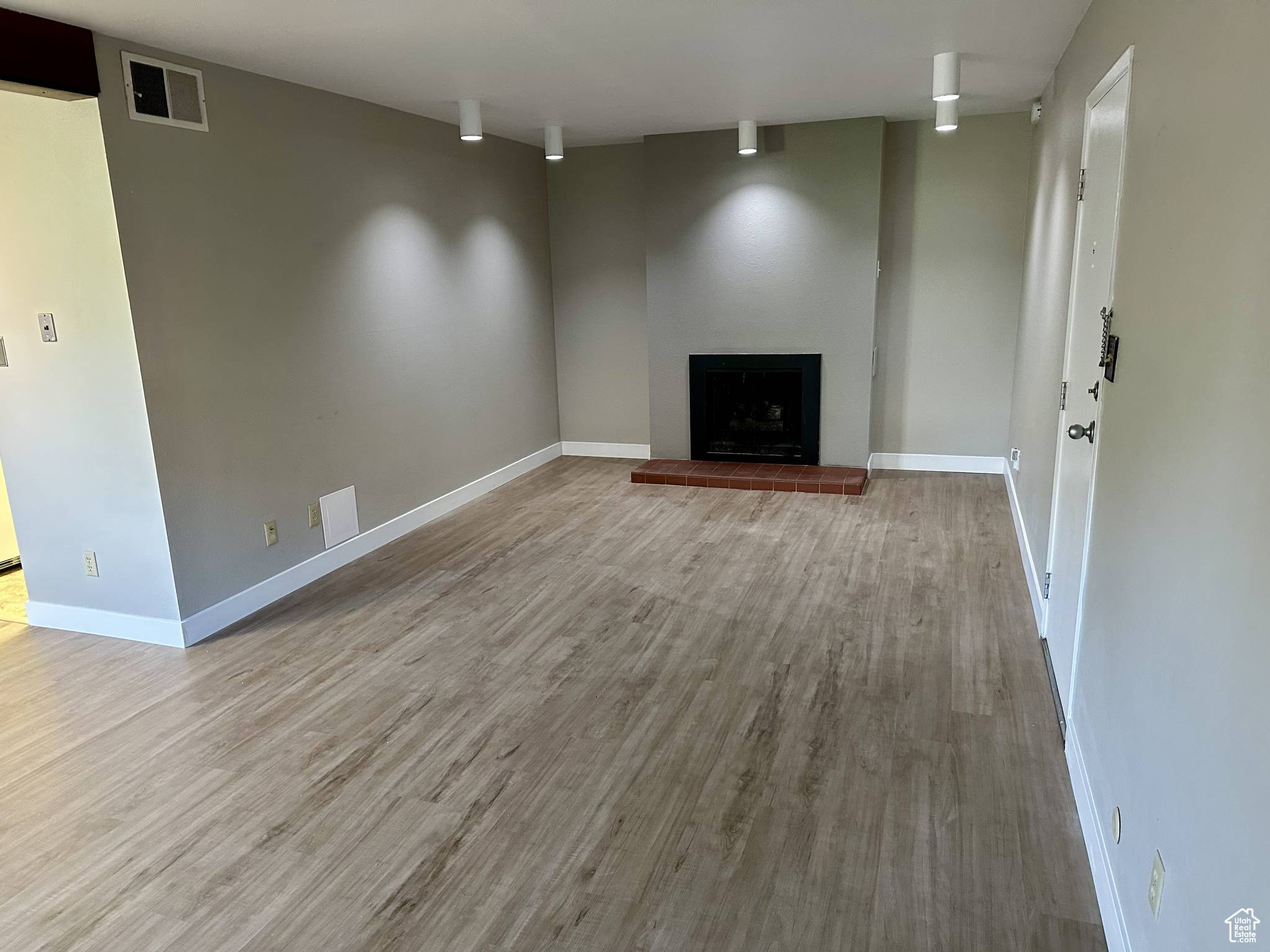 Salt Lake City, UT 84108,1170 S FOOTHILL DR #311