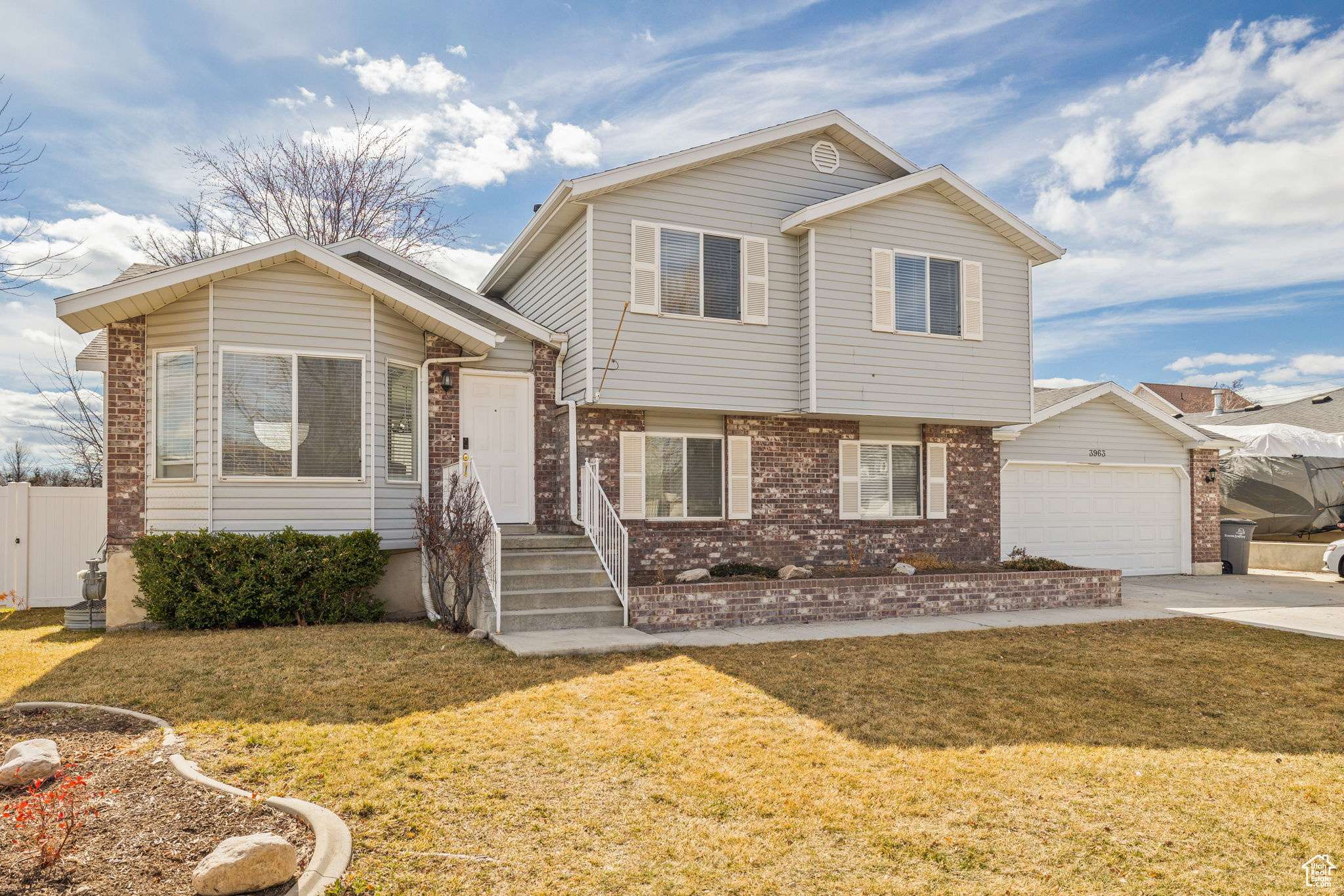 3963 W DONWALD ST, South Jordan, UT 84009