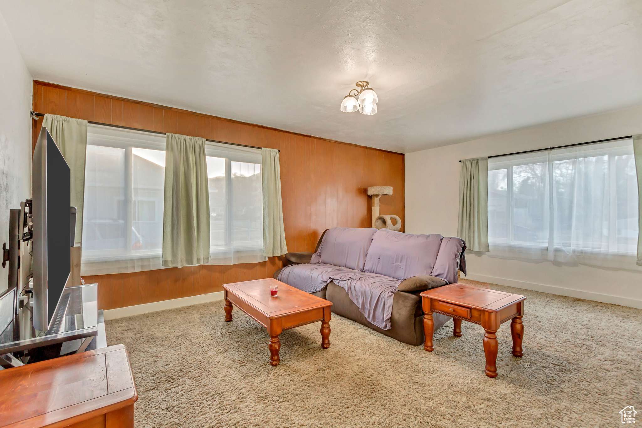 Ogden, UT 84404,540 8