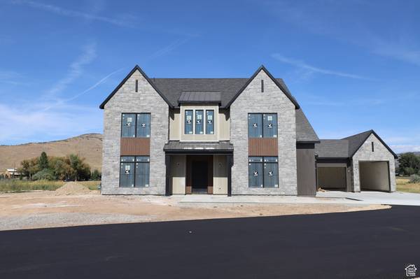 260 S 7900 ST E #3, Huntsville, UT 84317