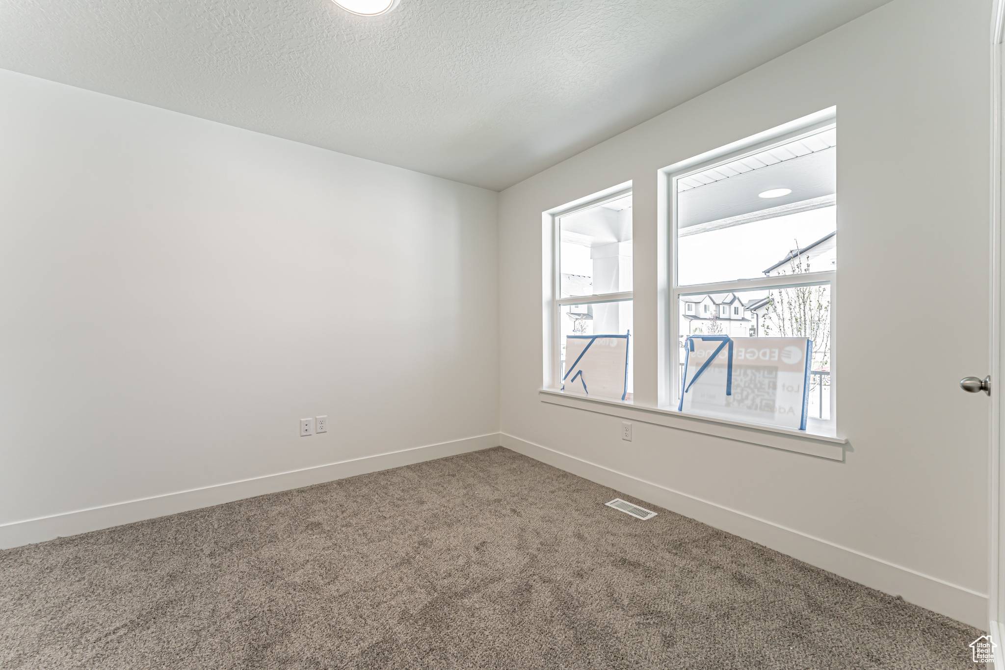 Lehi, UT 84043,982 N 3620 W #210