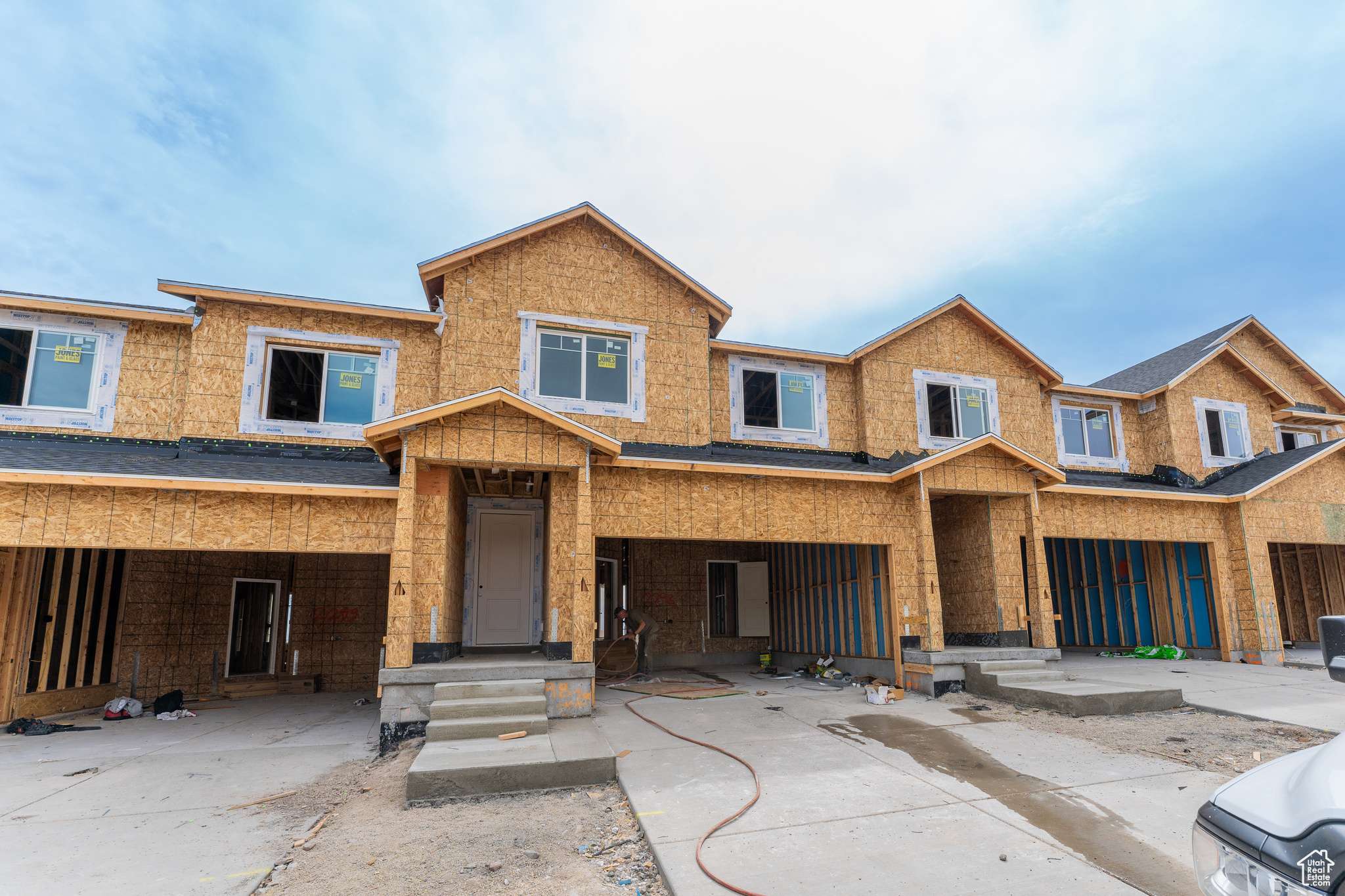 Saratoga Springs, UT 84045,2896 N BLUE DAWN LN #2300