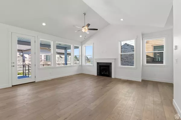 Murray, UT 84123,5344 S MURRAY RIDGE RD #118