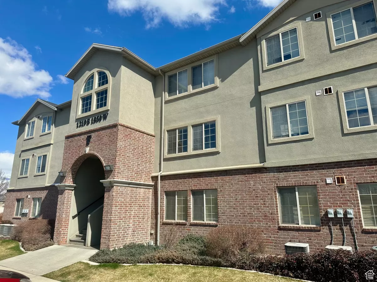 Springville, UT 84663,1219 S 1850 W #223